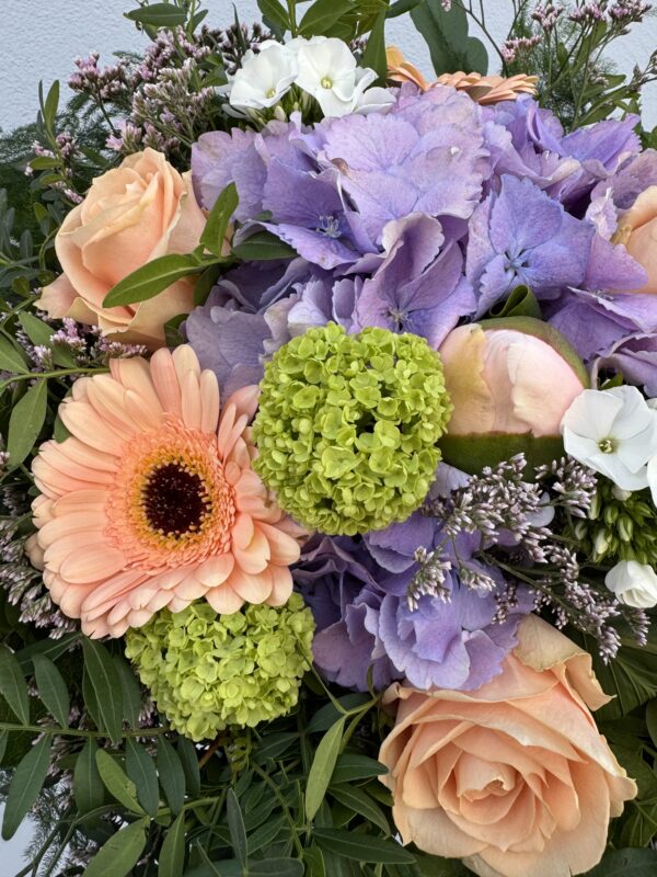 Annes romantiske buket - Image 3
